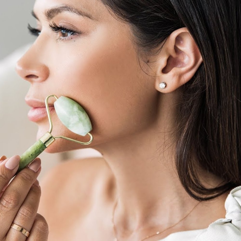 NEW Natural Jade Roller & Gua Sha for Glowing Skin - Picture 1 of 8